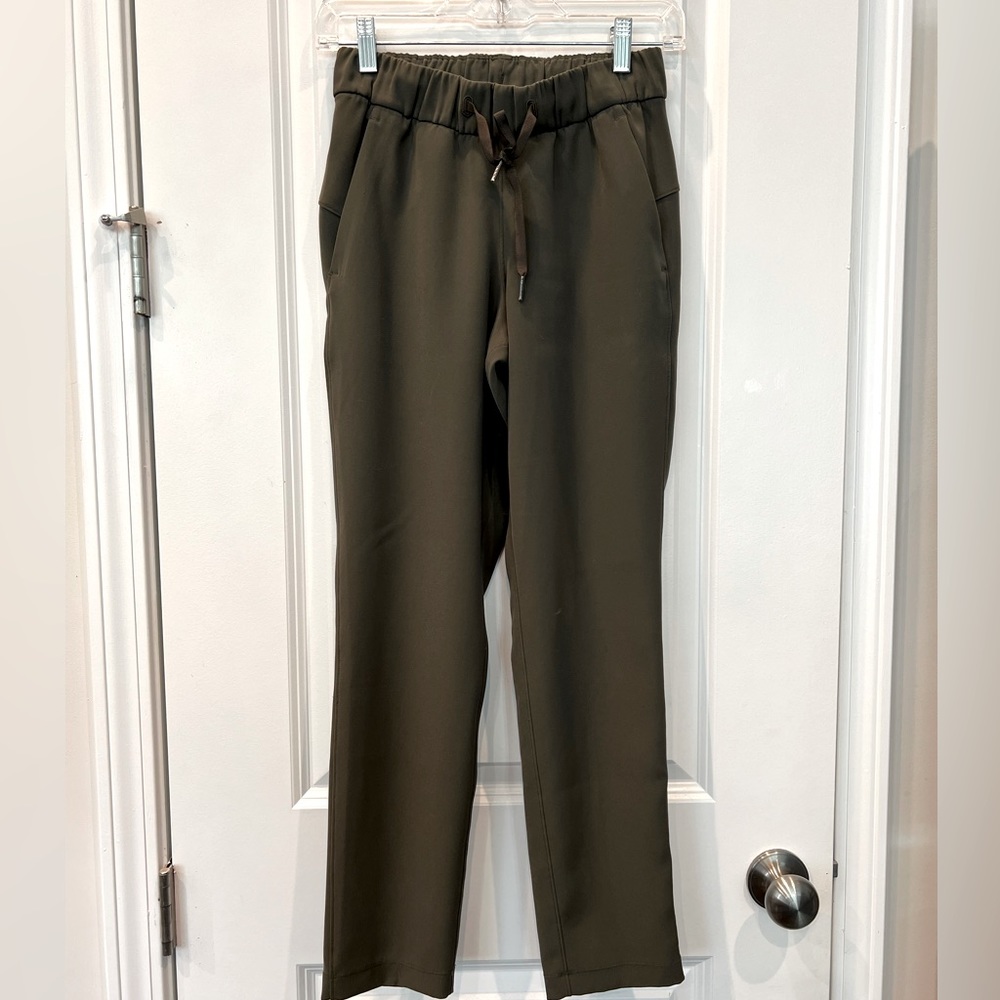 Lululemon size 2 joggers in olive green